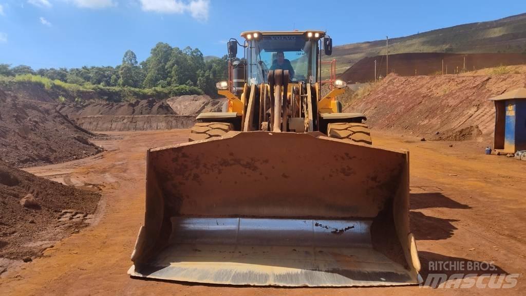 Volvo L 150 H لوادر بعجل