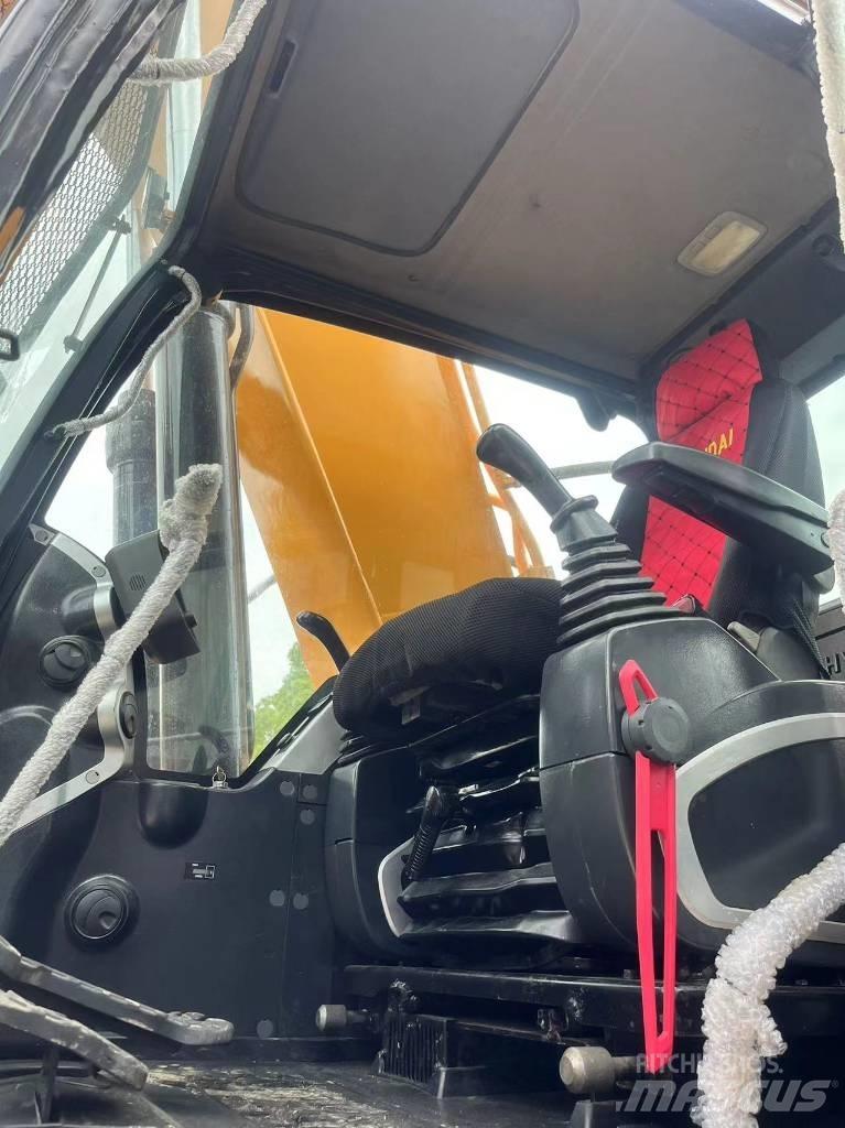 Hyundai R 305LC-9S حفارات زحافة