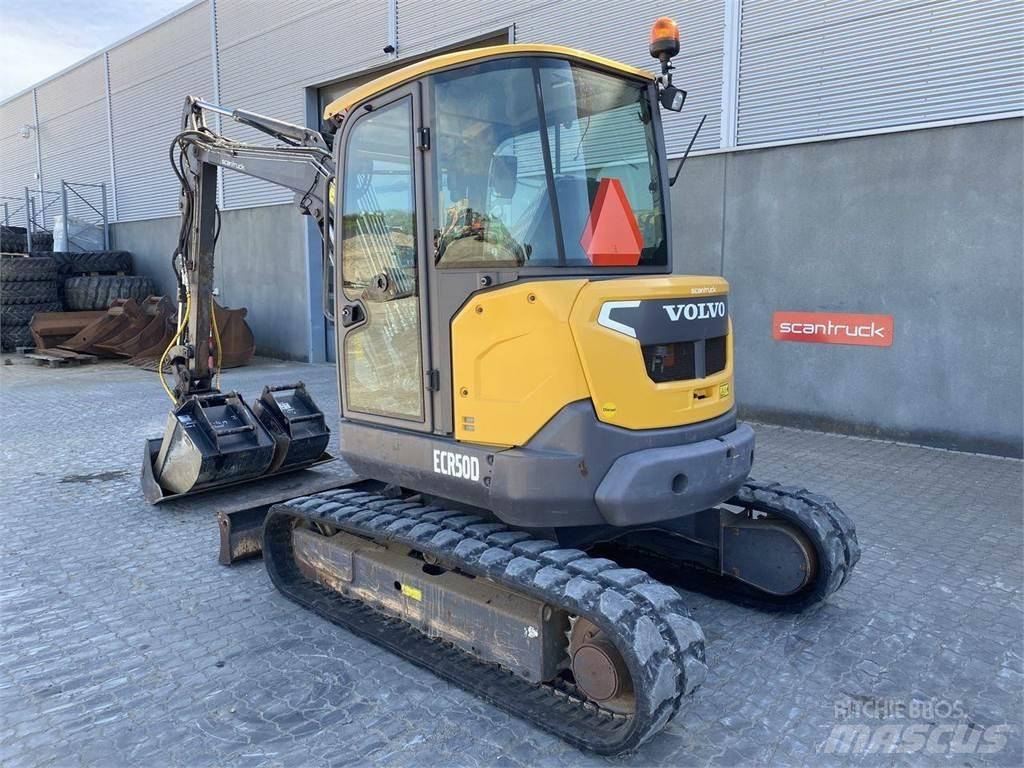 Volvo ECR50D حفارات بعجل