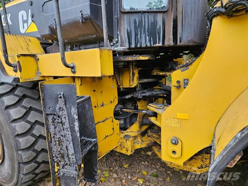 CAT 950 K لوادر بعجل