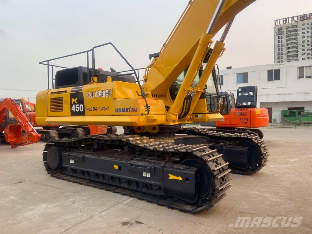 Komatsu PC 450 LC-8 حفارات زحافة