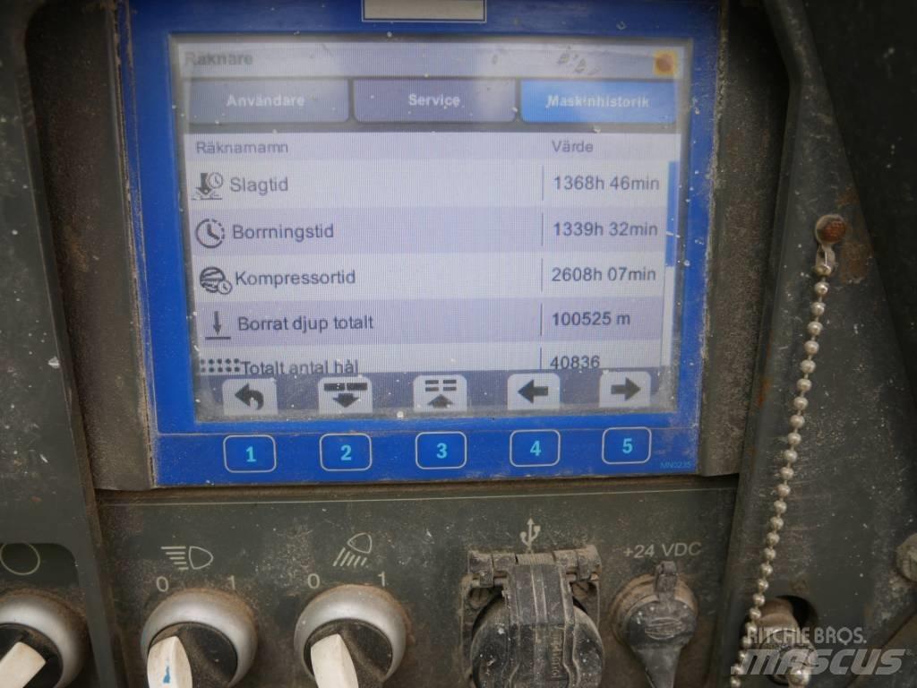Sandvik DC 400 RI معدات الثقب السطحي