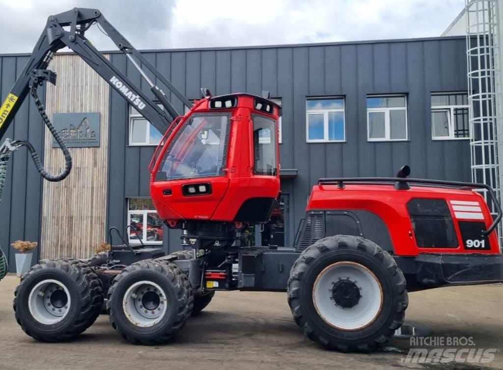 Komatsu 901 حصادات