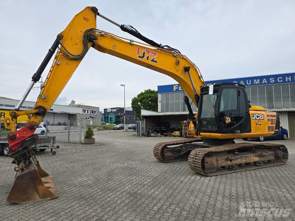 JCB JS 220 N LC حفارات زحافة