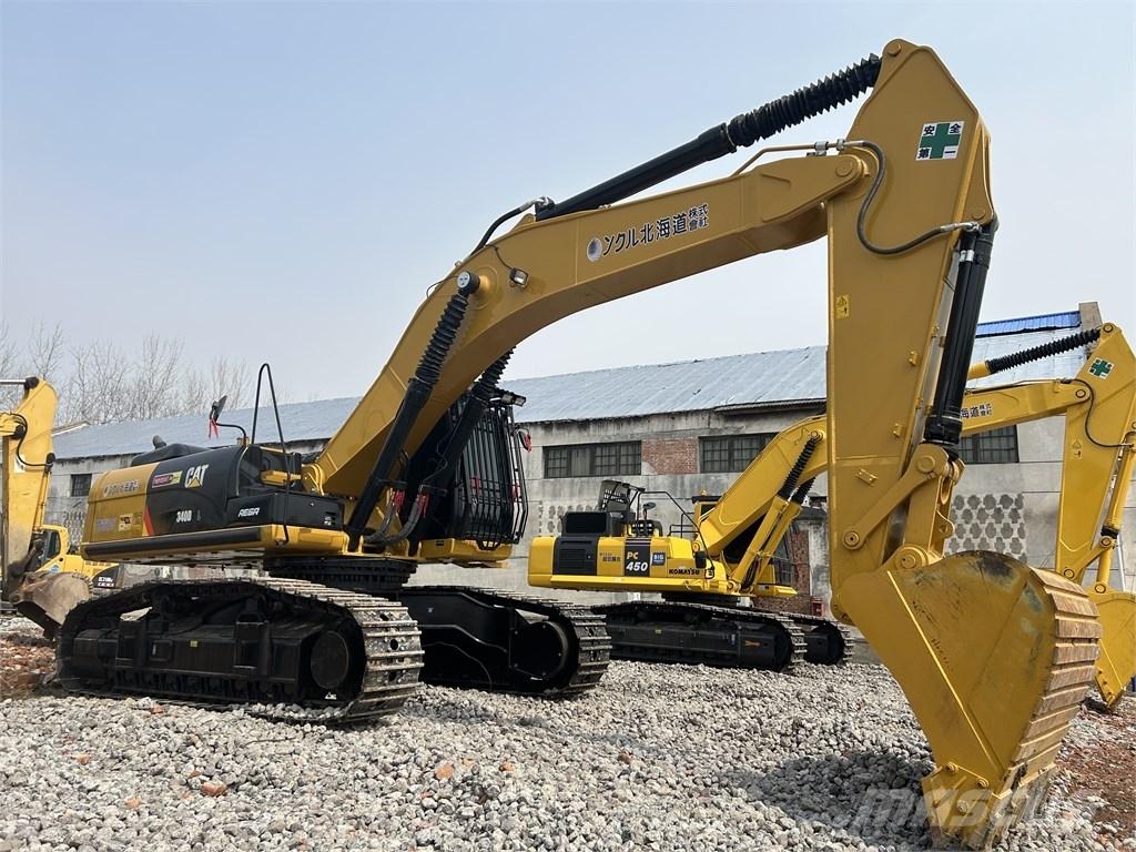 CAT 340 حفارات زحافة