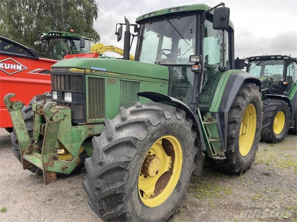 John Deere 6800 الجرارات