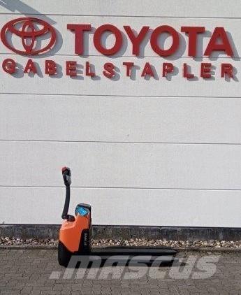 Toyota LWI 160 معدات التكديس الجوالة