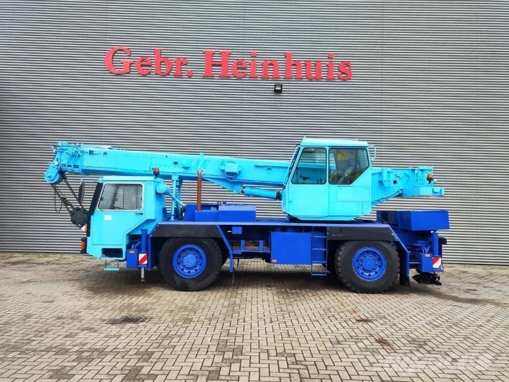 Liebherr LTM 1025 رافعات صالحة لكل أنواع الطرق