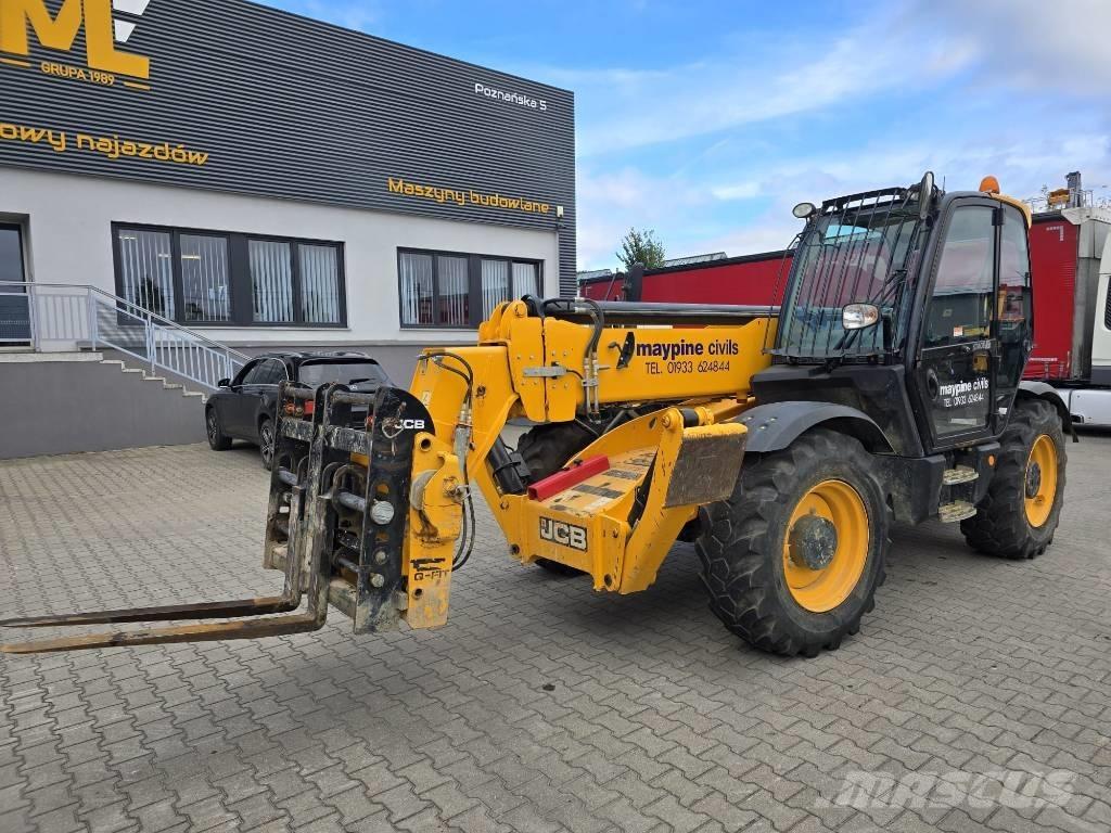 JCB 540-140 مناولات متداخلة