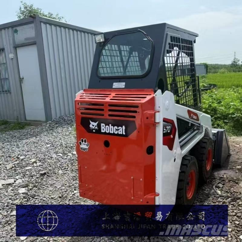 Bobcat S 70 لوادر انزلاقية التوجيه