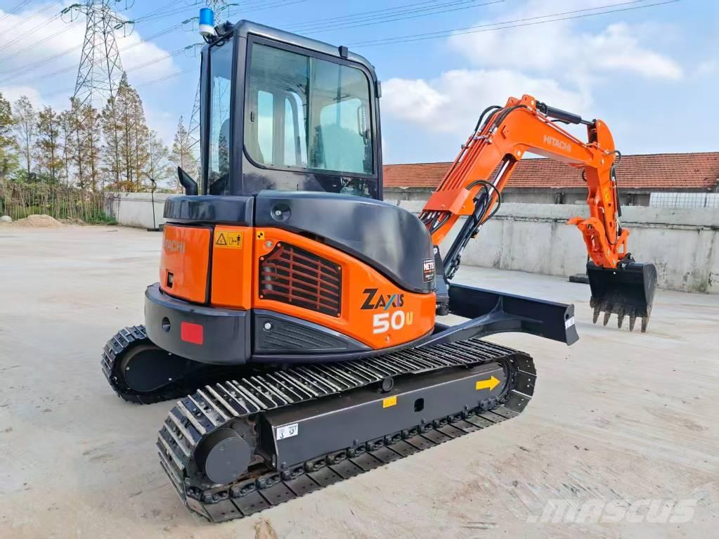 Hitachi ZX 50 U حفارات صغيرة أقل من 7 طن (حفارات صغيرة)