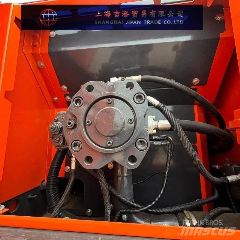 Doosan DX 225 حفارات زحافة
