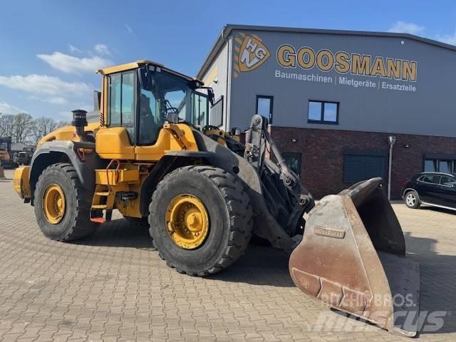 Volvo L 110 H لوادر بعجل