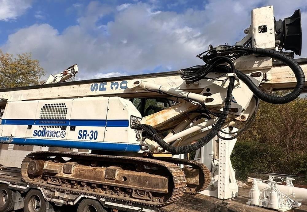 Soilmec SR30 منصات دق خوازيق