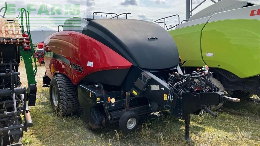 Case IH LB434 محزمات مربعة