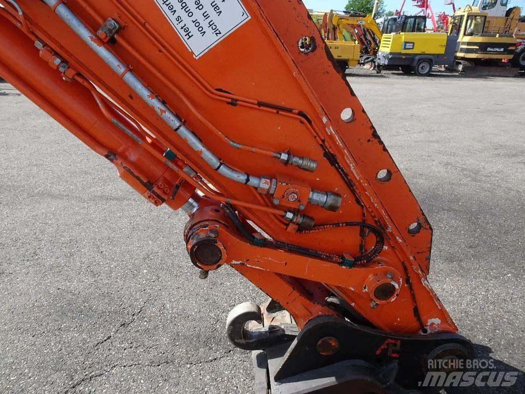 Hitachi ZX210W-3 حفارات بعجل