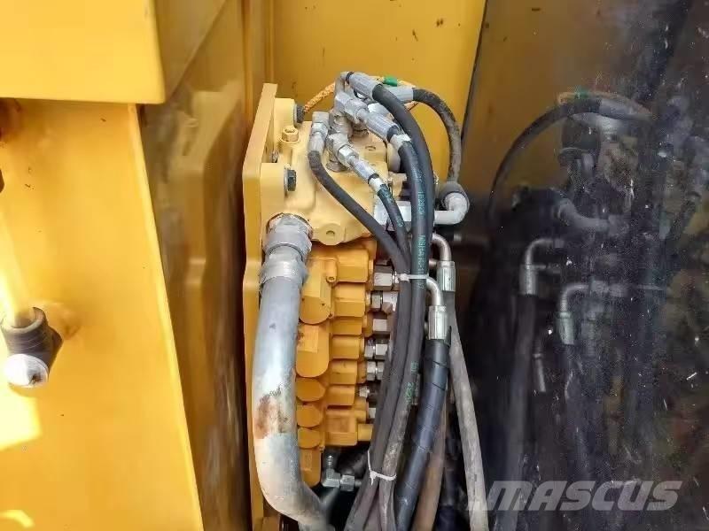 CAT 306 E2 حفارات صغيرة أقل من 7 طن (حفارات صغيرة)