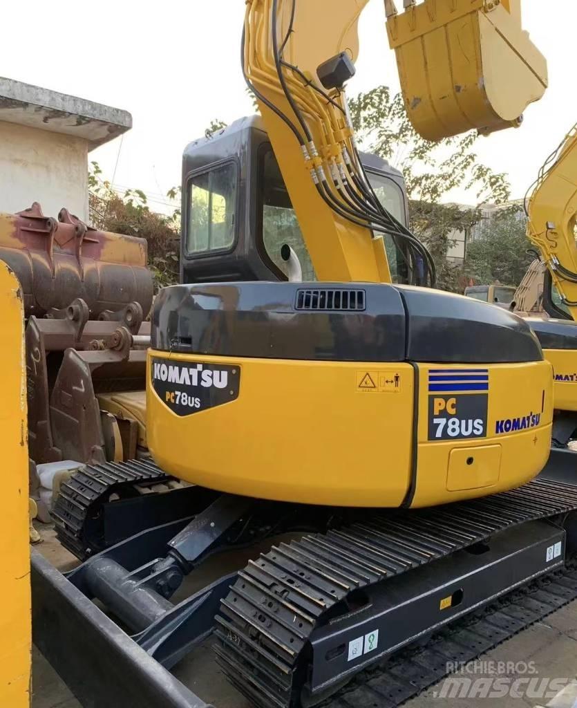 Komatsu PC 78 حفارات وسط 7 طن - 12 طن