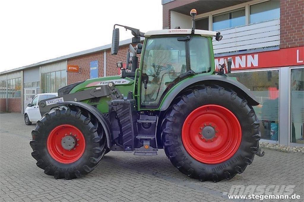Fendt 718 vario s4 الجرارات