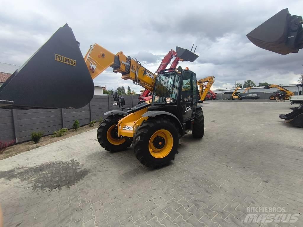 JCB 535-95 مناولات متداخلة