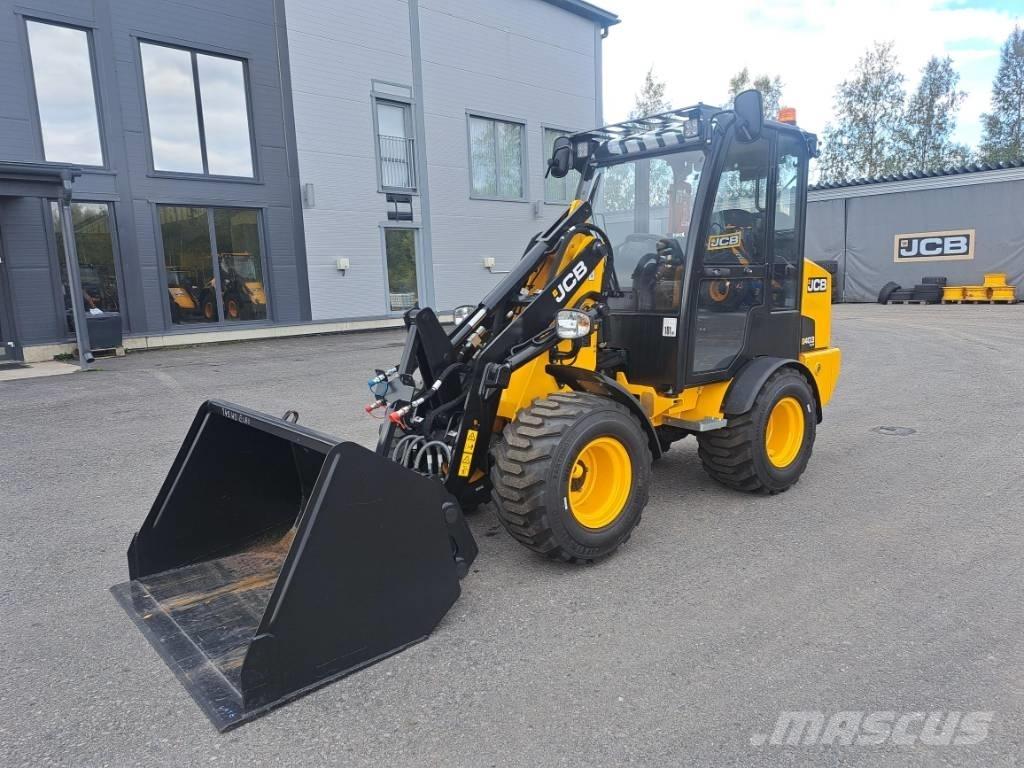 JCB 403 لوادر متعددة الأغراض