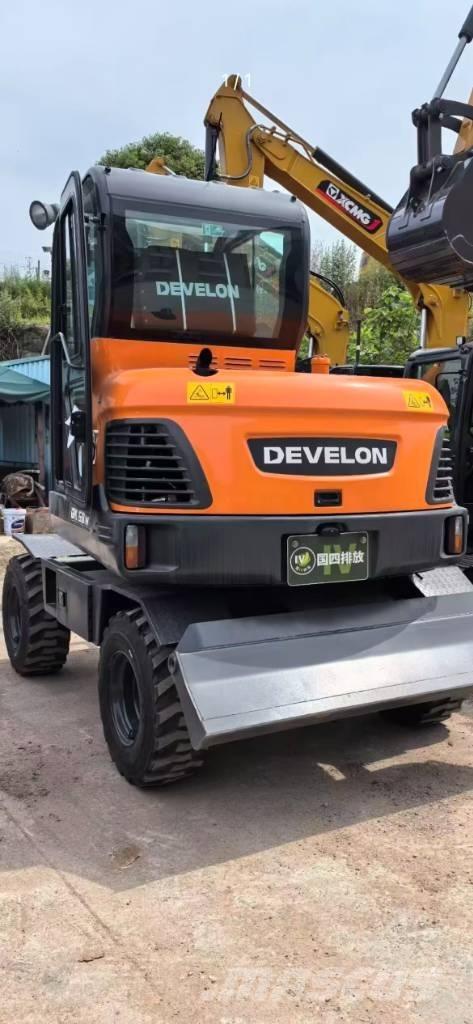 Develon DX60W ECO حفارات بعجل