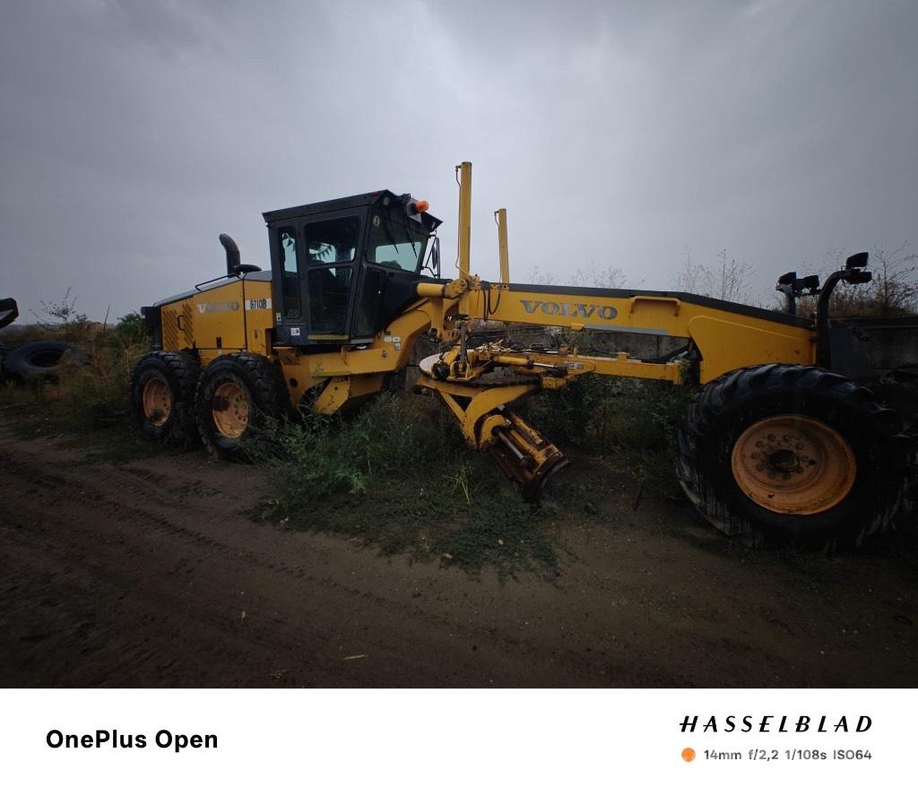  Greder Volvo G710 هيدروليات