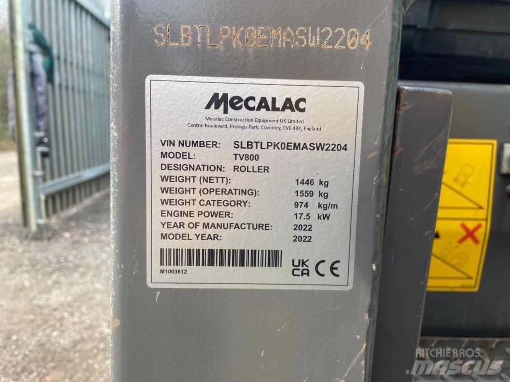 Mecalac TV 800 مداحل ثنائية الاسطوانة