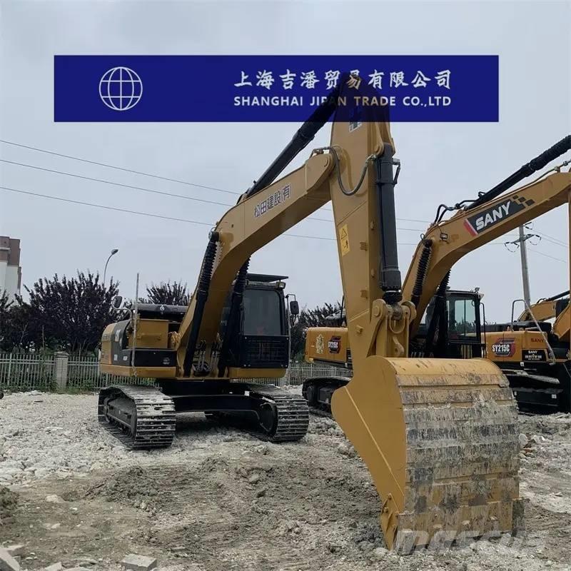 CAT 324 D حفارات زحافة