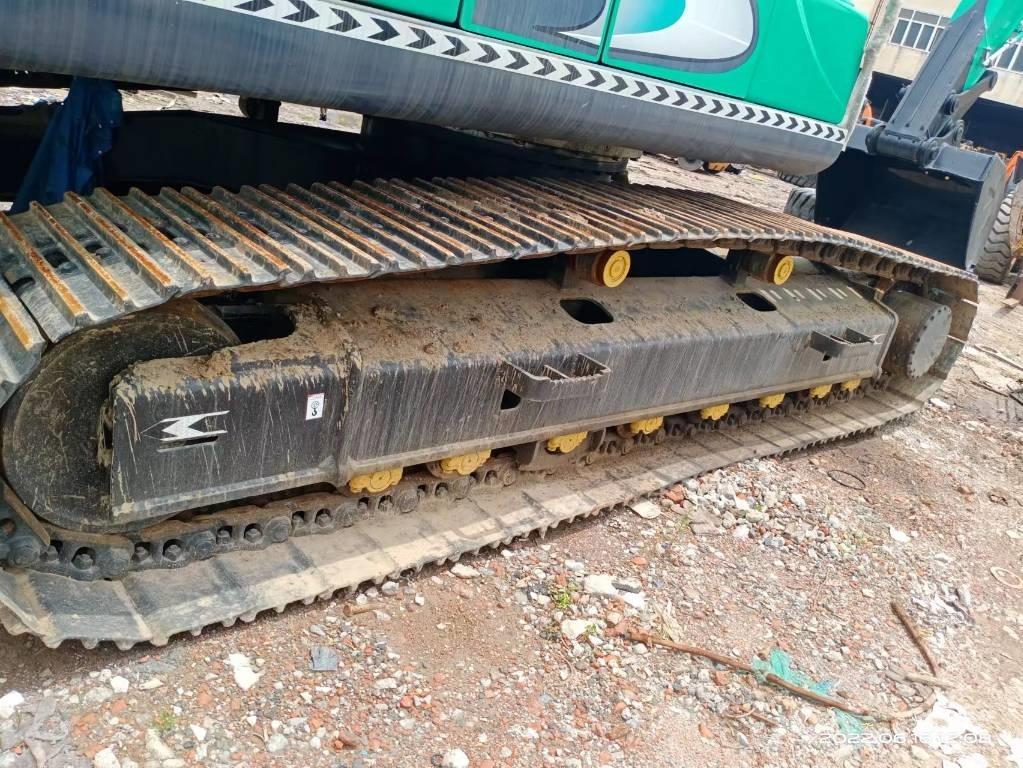 Kobelco SK 210 حفارات زحافة