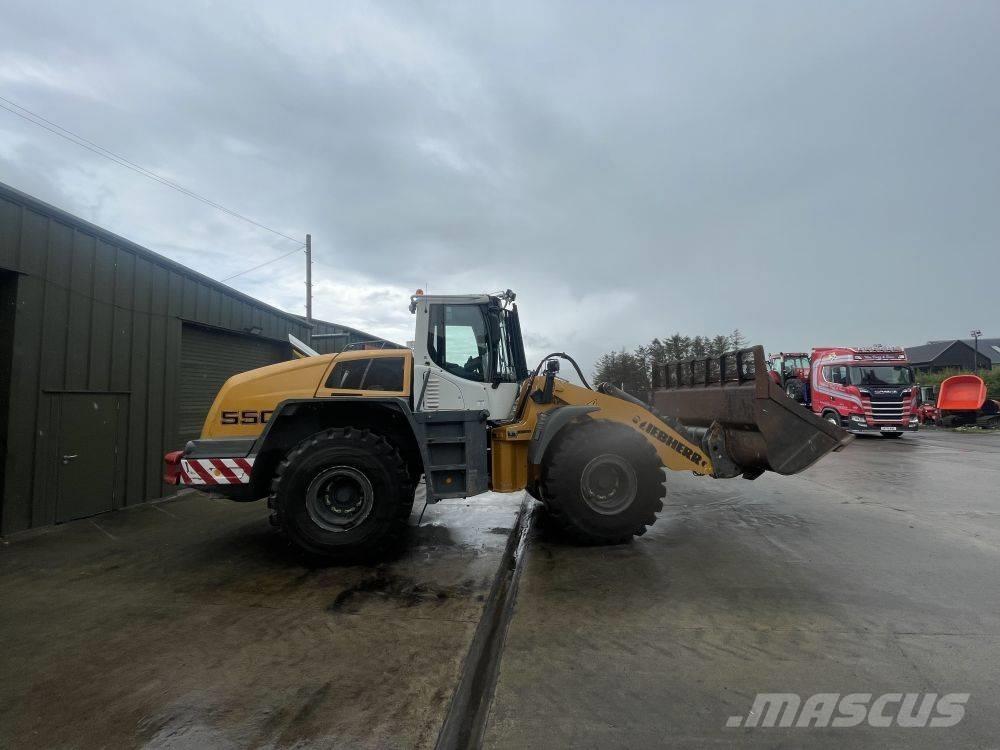 Liebherr L 550 لوادر بعجل