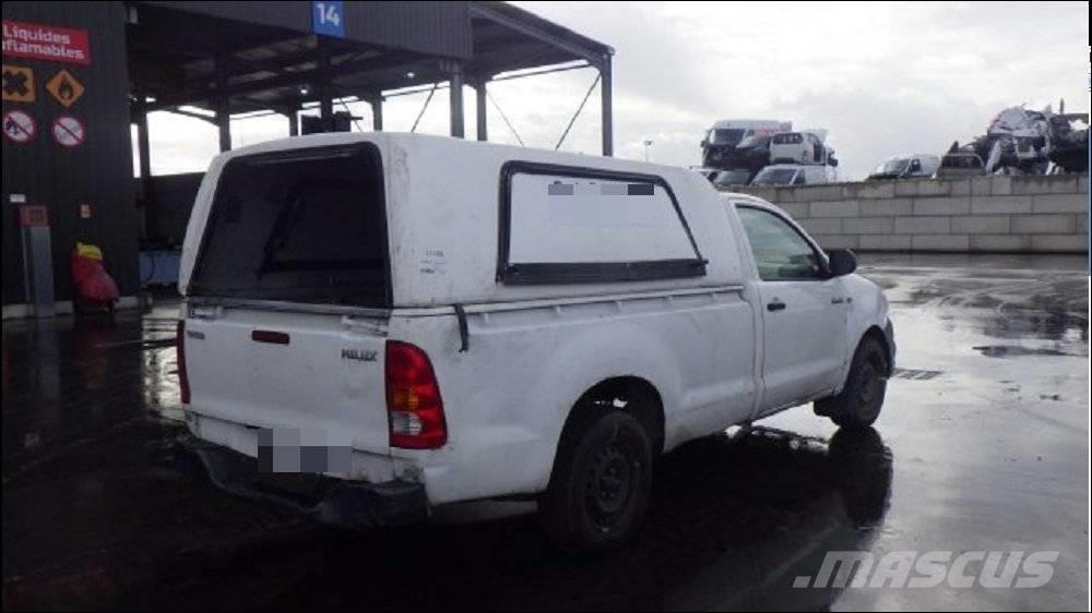 Toyota Hilux شاحنات خفيفة/مفصلية الجوانب