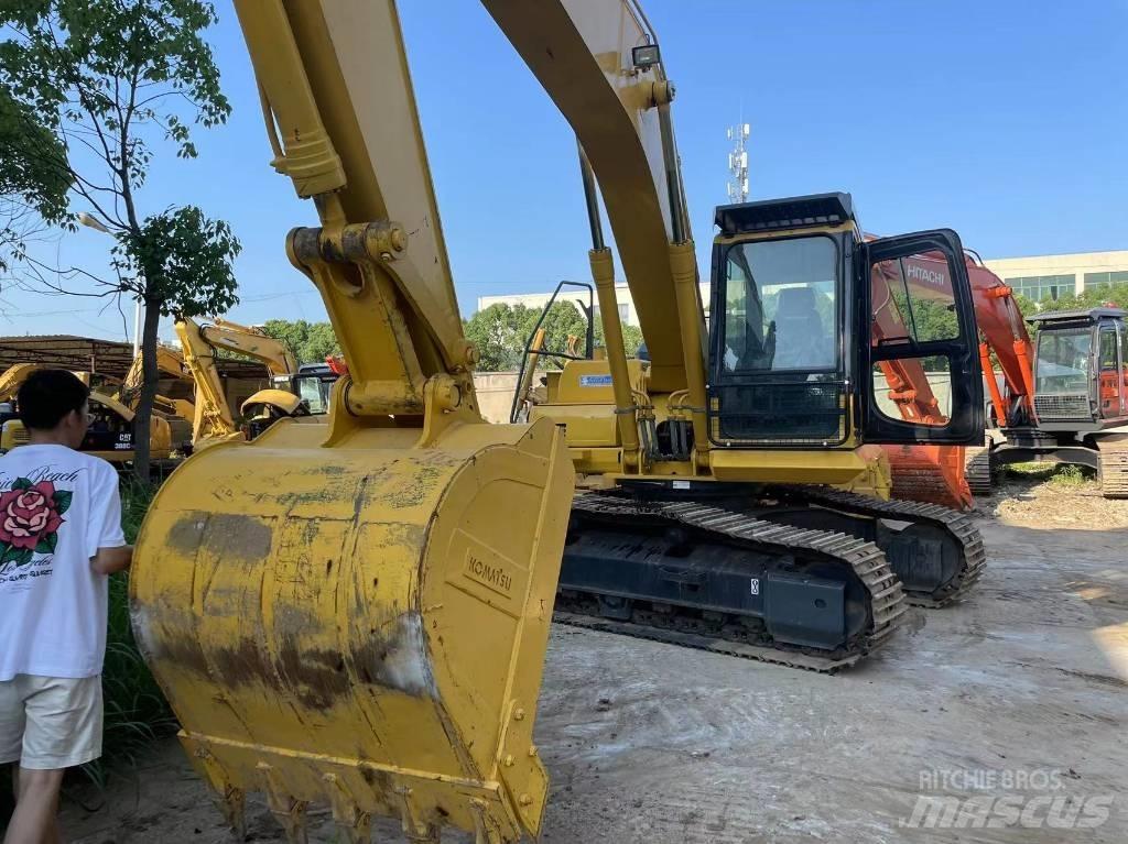 Komatsu PC 200-8 حفارات زحافة
