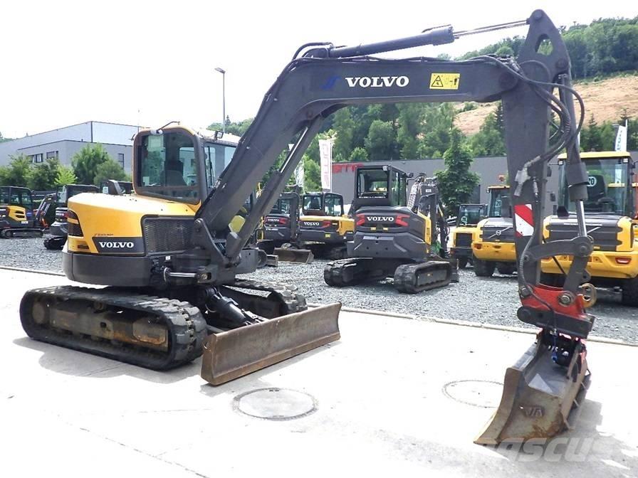 Volvo ECR 88 D حفارات زحافة