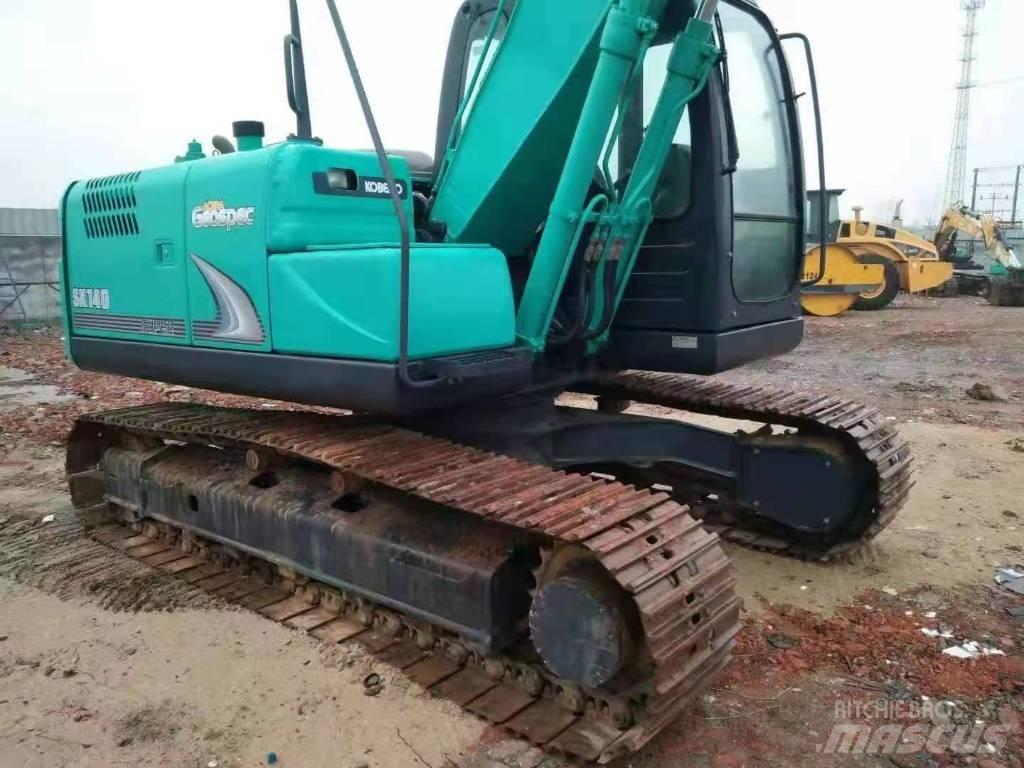 Kobelco SK140LC-8 حفارات زحافة