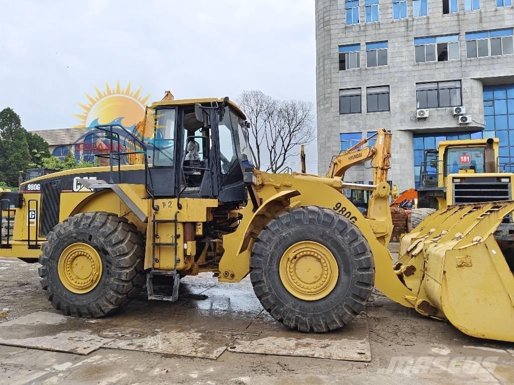 CAT 980 G لوادر بعجل