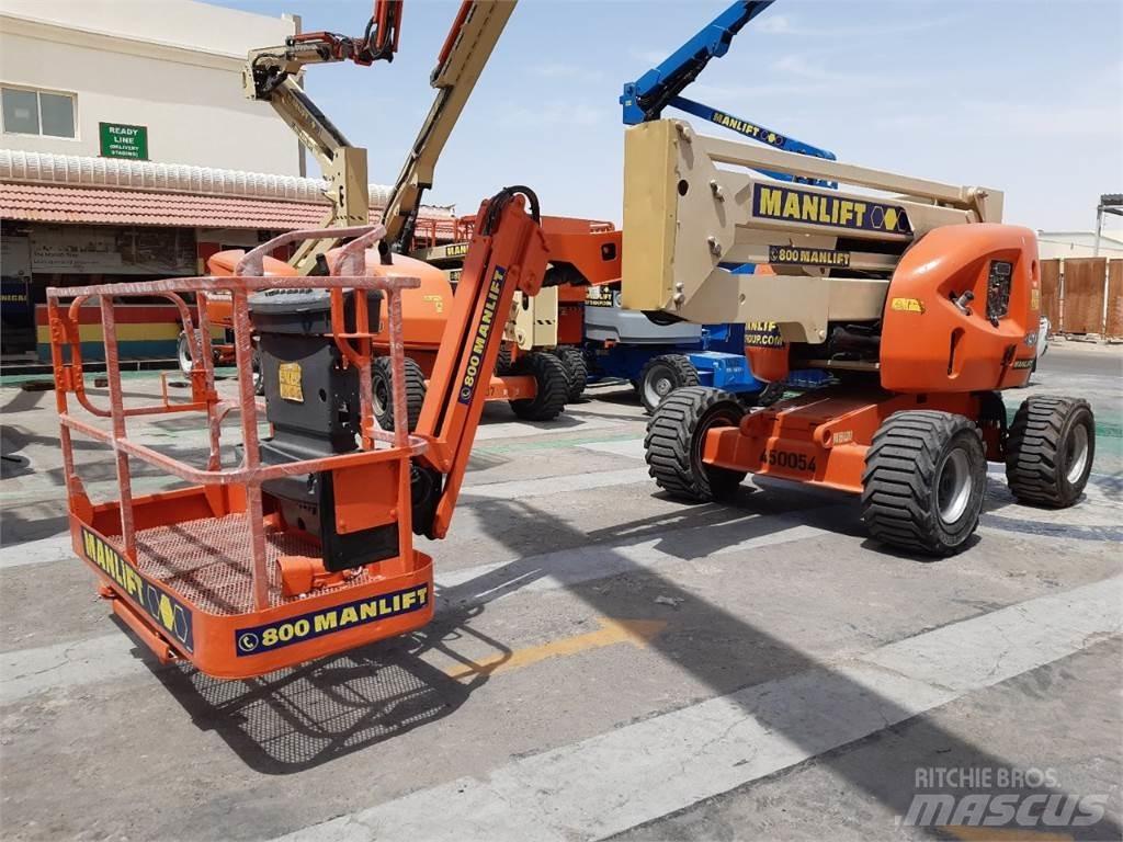 JLG 450AJ رافعات سلة مفصلية