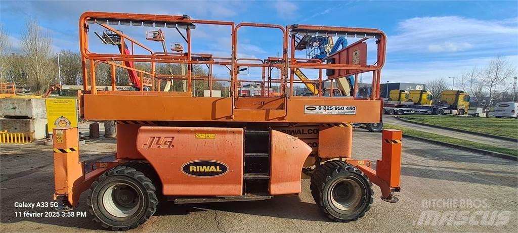 JLG 3394RT رافعات مقصية الشكل