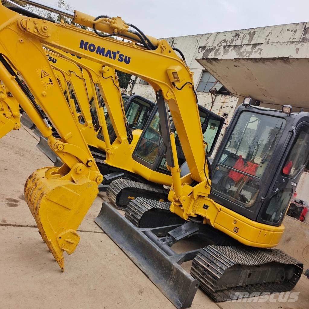 Komatsu PC 40 MR حفارات صغيرة أقل من 7 طن (حفارات صغيرة)