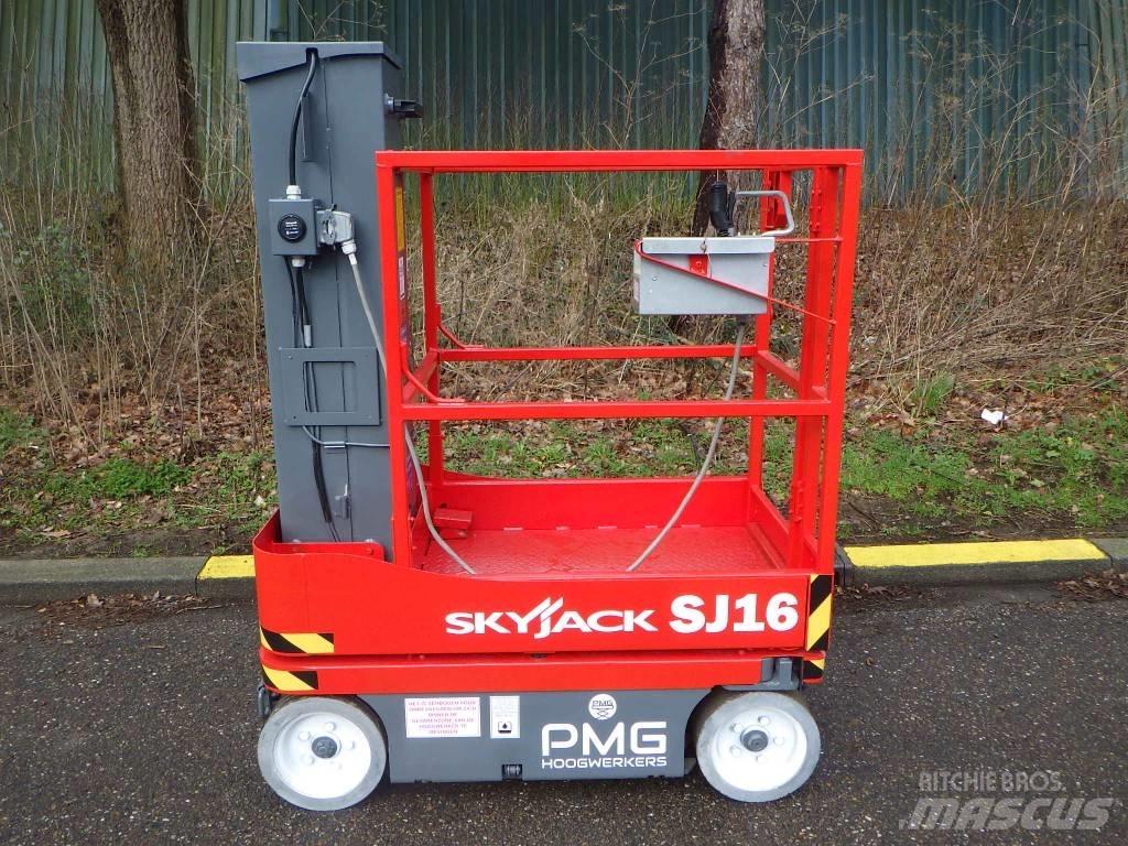 SkyJack SJ16 رافعات السارية الرأسية