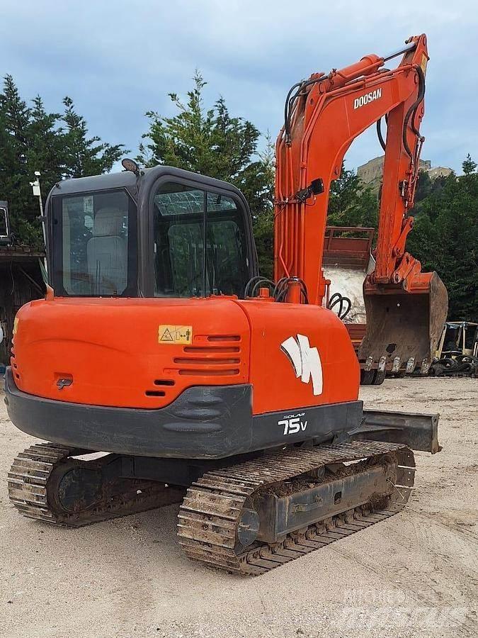 Doosan SOLAR 75V حفارات خاصة