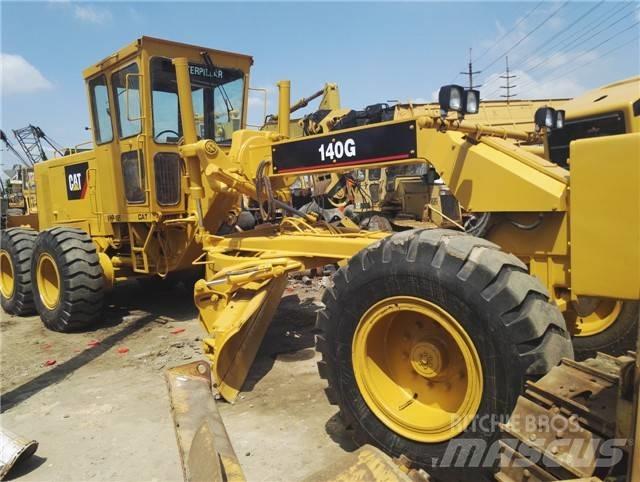 CAT 140 G معدات تمهيد الطرق