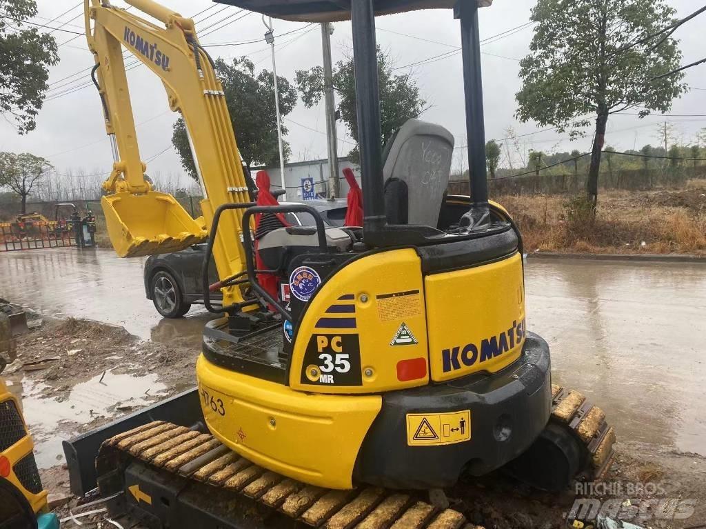 Komatsu PC 35 حفارات زحافة