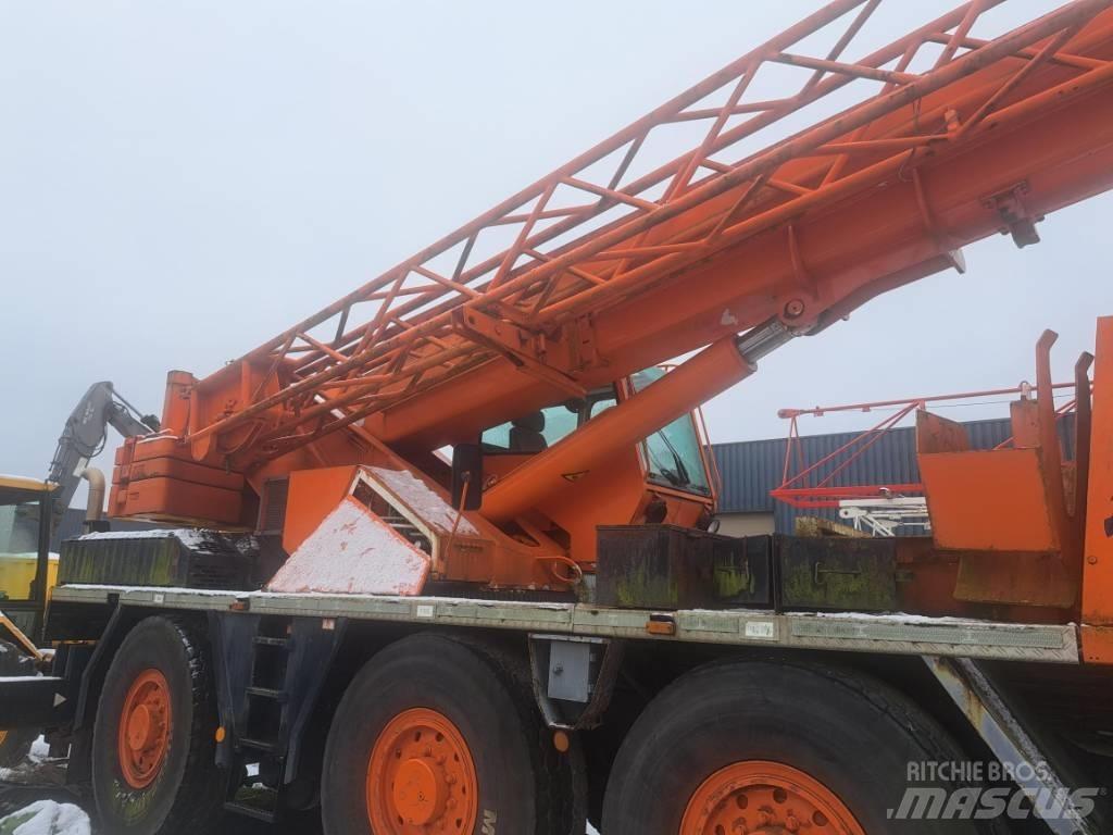 Tadano Faun RTF 40-3 رافعات الطرق الوعرة