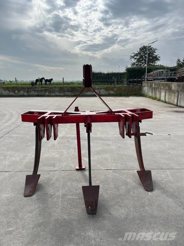 Wifo WV 22 المحراث الحفار