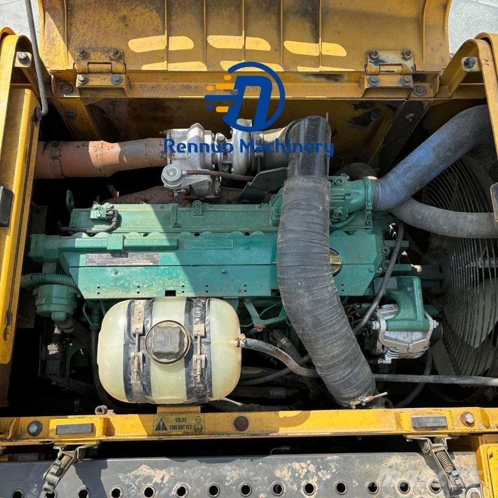 Volvo EC 290 حفارات زحافة