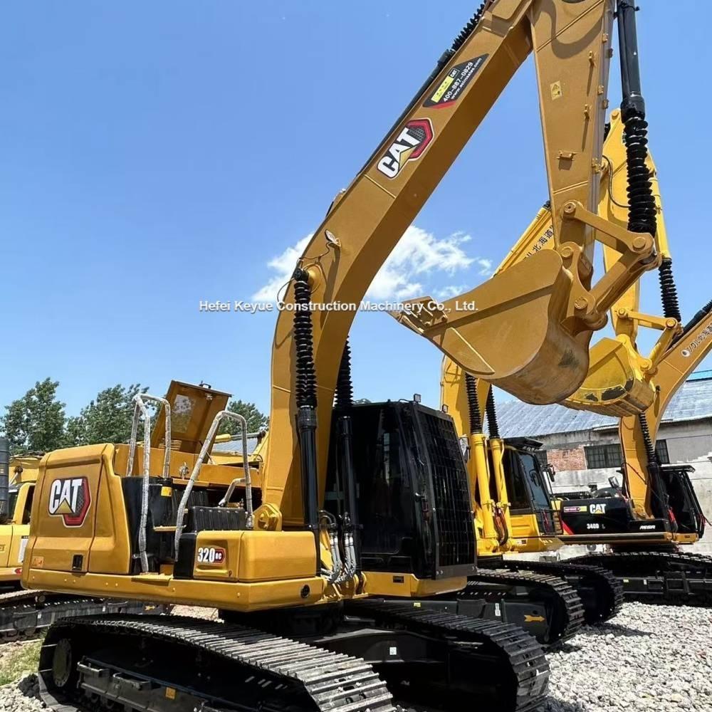 CAT 320 GC حفارات زحافة