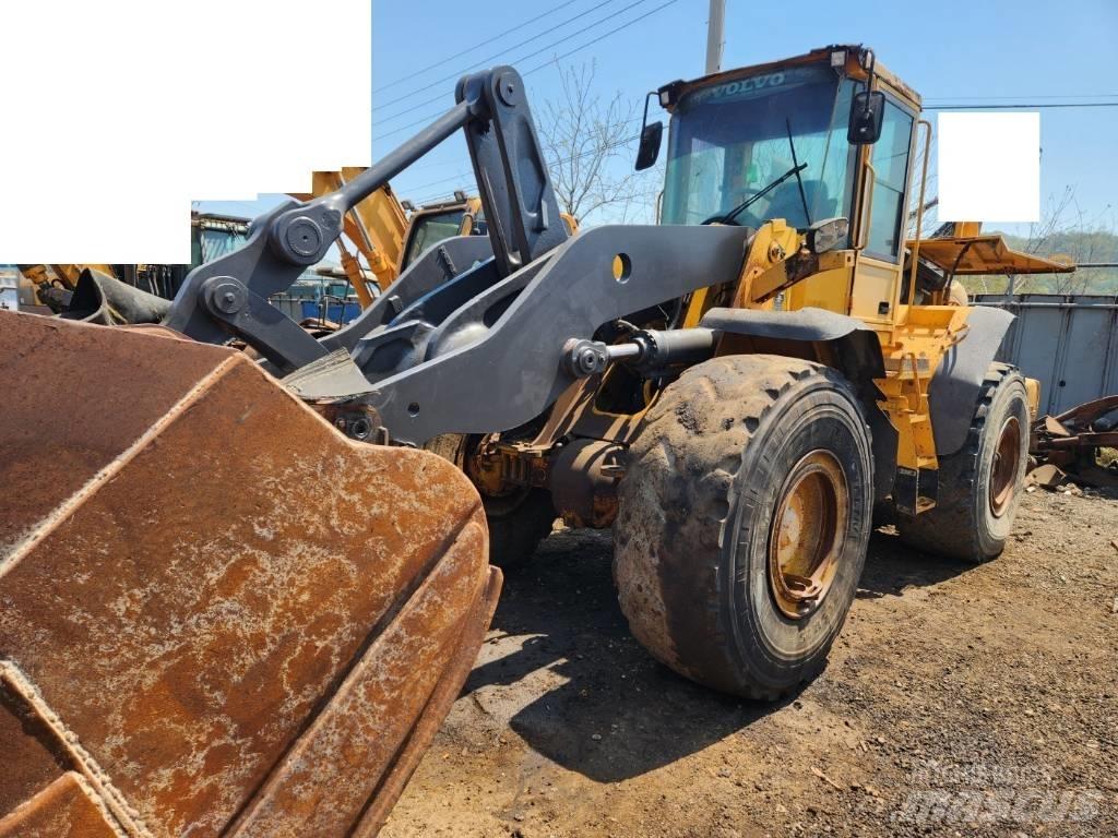 Volvo L 120 E لوادر بعجل