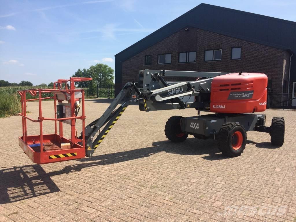 SkyJack SJ 46 AJ رافعات سلة مفصلية