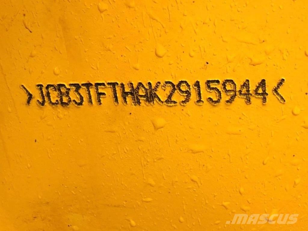 JCB 3 TFT عربات نقل قلابة للمواقع